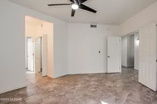 6655 N Canyon Crest Dr, Tucson, AZ 85750 - Photo 27