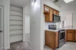 6655 N Canyon Crest Dr, Tucson, AZ 85750 - Photo 5