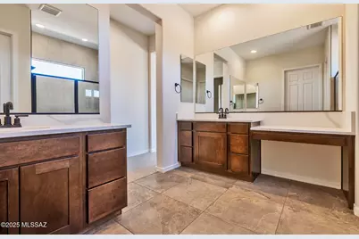 8014 S Velvet Ash Drive, Tucson, AZ 85747 - Photo 19