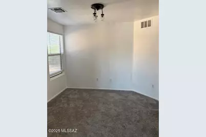 11117 W Golden Willow Drive, Marana, AZ 85653 - Photo 5