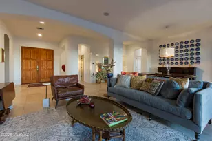 12103 N Portico Pl, Oro Valley, AZ 85755 - Photo 13