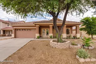 7519 N Bradstreet Dr, Tucson, AZ 85743 - Photo 3