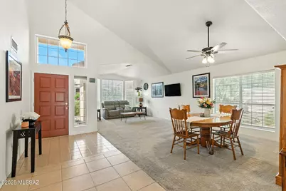 11268 N Running River Place, Oro Valley, AZ 85737 - Photo 3