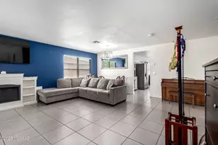 5169 S Fox Trot Dr, Tucson, AZ 85746 - Photo 7