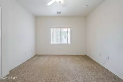 2265 S VÃ­a Espinosa, Green Valley, AZ 85614 - Photo 17