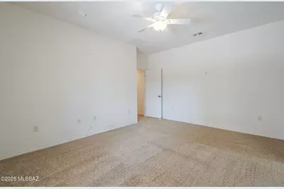 2265 S VÃ­a Espinosa, Green Valley, AZ 85614 - Photo 15
