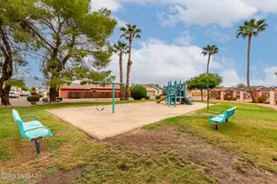 1844 Bel Aire Ct, Tucson, AZ 85705 - Photo 35