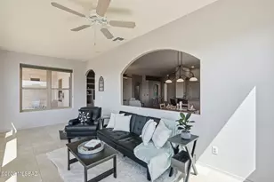 2131 W Calle Guatamote, Green Valley, AZ 85622 - Photo 11