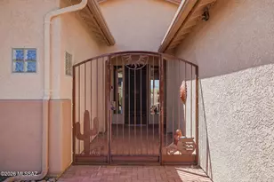 2131 W Calle Guatamote, Green Valley, AZ 85622 - Photo 3
