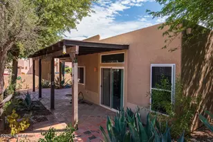 821 N Borderland Ln, Tucson, AZ 85748 - Photo 25