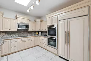 10285 N Carristo Dr, Oro Valley, AZ 85737 - Photo 21