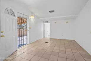 1227 E Ginter Rd, Tucson, AZ 85706 - Photo 11