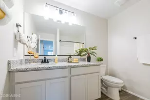 7749 S Crested Spring Dr, Tucson, AZ 85757 - Photo 25