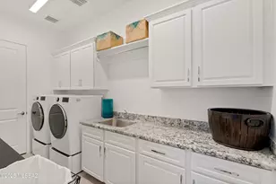 30670 S Greenstone Dr, Oracle, AZ 85623 - Photo 29