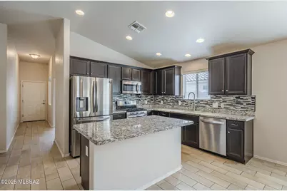 8760 W Saguaro Moon Road, Marana, AZ 85653 - Photo 5