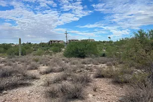 5530 N Hacienda Del Sol Rd, Tucson, AZ 85718 - Photo 1