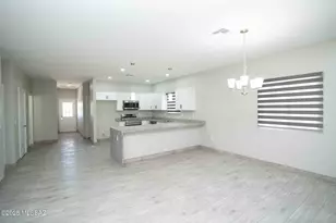 106 Headge Ct, Rio Rico, AZ 85648 - Photo 5