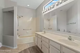 4879 S View Ridge Dr, Green Valley, AZ 85622 - Photo 13