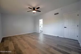 5221 E Hawthorne Pl, Tucson, AZ 85711 - Photo 13