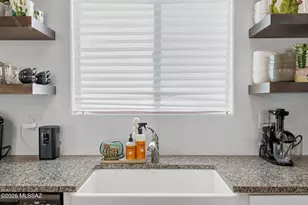 8015 S Galileo Ln, Tucson, AZ 85747 - Photo 17