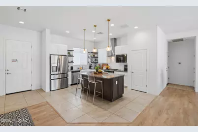 8015 S Galileo Lane, Tucson, AZ 85747 - Photo 13