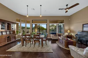 13837 N Steprock Canyon Pl, Oro Valley, AZ 85755 - Photo 9