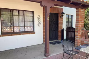 261 W Camino Alameda, Green Valley, AZ 85614 - Photo 1