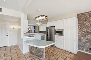 641 S Los Diamantes, Green Valley, AZ 85614 - Photo 7