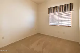 5860 S Painted Canyon Dr, Green Valley, AZ 85622 - Photo 23