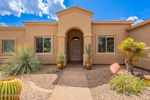 908 E Sawmill Canyon Pl, Green Valley, AZ 85614 - Photo 3