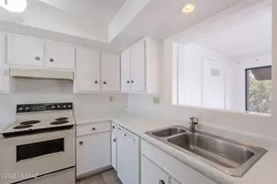 55 N Los Pinos, Green Valley, AZ 85614 - Photo 13