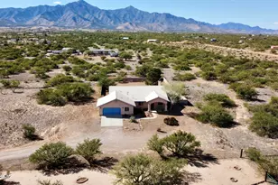 9090 S Tequila Sunrise Rd, Hereford, AZ 85615 - Photo 5