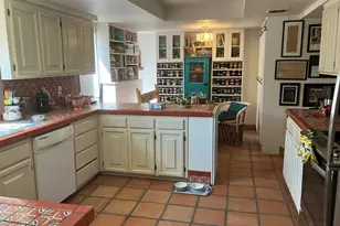 8000 N Casas Pl, Tucson, AZ 85742 - Photo 19