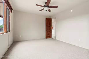 1547 S Walnut Spring Pl, Green Valley, AZ 85614 - Photo 23