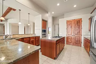 1547 S Walnut Spring Pl, Green Valley, AZ 85614 - Photo 7