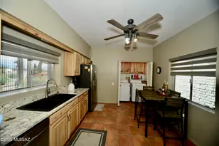 1360 W Camino Alicante, Green Valley, AZ 85622 - Photo 7
