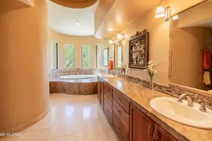 3979 W Cayton Mountain Dr, Marana, AZ 85658 - Photo 23