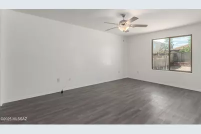 5984 S Antrim Loop, Tucson, AZ 85706 - Photo 11