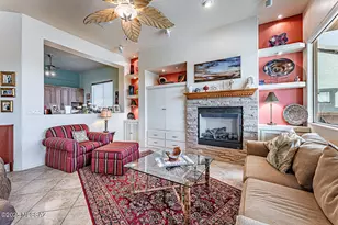 2007 W Cactus Run Dr, Green Valley, AZ 85622 - Photo 9