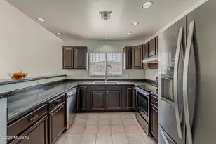 9152 E Creek St, Tucson, AZ 85730 - Photo 11