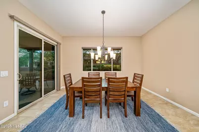 13265 N Chiracahua Peak Drive, Oro Valley, AZ 85755 - Photo 11