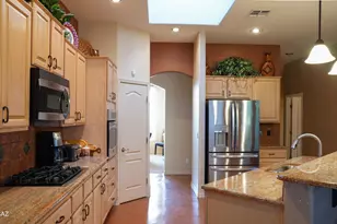 68 E Sunridge Pl, Oro Valley, AZ 85737 - Photo 15