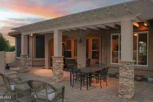 68 E Sunridge Pl, Oro Valley, AZ 85737 - Photo 17