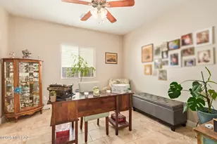 21458 E Patriot Ln, Red Rock, AZ 85145 - Photo 5