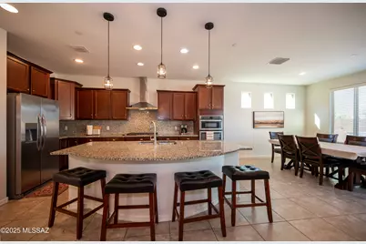 5758 S Clonmellon Avenue, Tucson, AZ 85747 - Photo 19