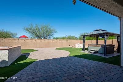 5758 S Clonmellon Avenue, Tucson, AZ 85747 - Photo 33