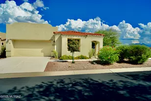 733 W Shadow Wood St, Green Valley, AZ 85614 - Photo 1