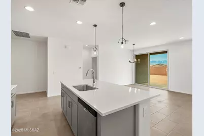 8277 S Cabari Mine Way, Tucson, AZ 85747 - Photo 5
