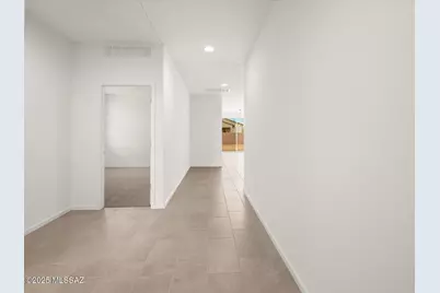 8277 S Cabari Mine Way, Tucson, AZ 85747 - Photo 15
