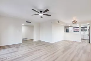 8724 E Kenyon Dr, Tucson, AZ 85710 - Photo 11